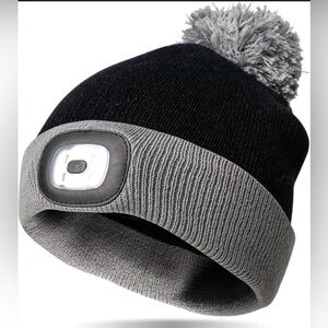 ⭐️NWT Night Owl LED Rechargeable Hat - Kids